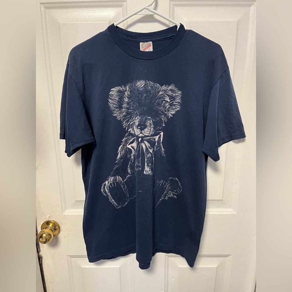 Navy vintage Sue Chaffee Teddy Bear Graphic Tee size large